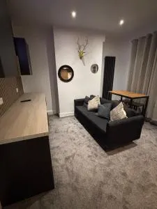 Three bedroom spacious house - 科廷厄姆