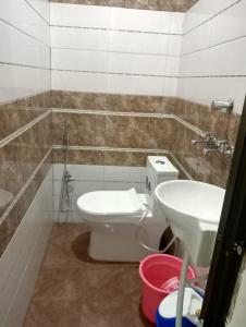 OM Kashi pg guest house