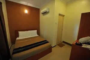 Gurney Inn - 丹绒道光