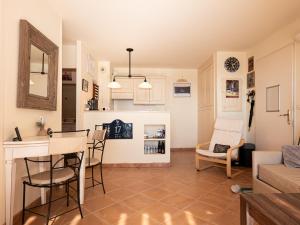 Appartements Appartement au coeur du Golf de Saumane : Appartement 1 Chambre