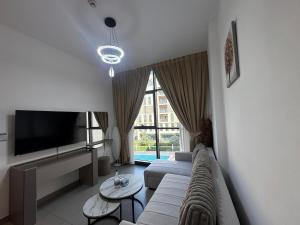 Panaromic pool view 1BR
