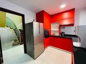 Shamplex Rentals - Kampong Baharu