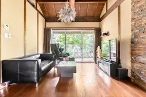 ハンドインハンド岡山後楽園まで徒歩約5分 - Tsuyama