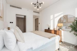 Bespoke Holiday Homes - Stylish 1-BR Apartment in Oxford Terraces, JVC