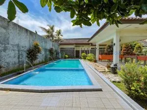 Urbanview Hotel Kumala Banyuwangi by RedDoorz - Ringinpintu