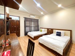 Phòng Hai Giường Đơn Loại Sang (Deluxe Twin Room)