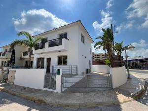 Amour Et Citrons - 4hvězdičkové hotely ve městě Protaras