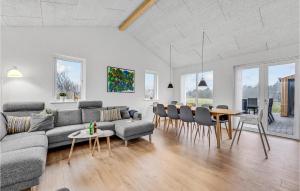 Lovely Home In Skjern With Sauna