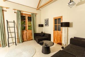 Oasiiis Archive - 2BR Rustic Villa