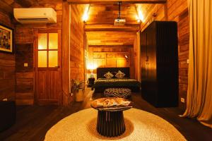 Oasiiis Archive - 2BR Rustic Villa