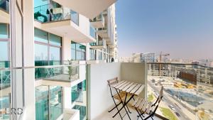 Stylish Studio Retreat in Azizi Farhad