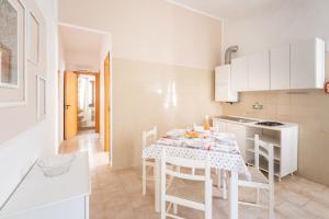 Villini delle Rose by BarbarHouse