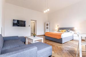 Two Charming Apartments near Volksoper & AKH