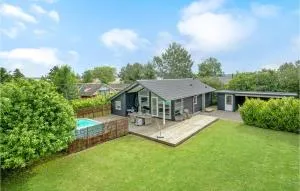 2 Bedroom Nice Home In Skibby - Jyllinge