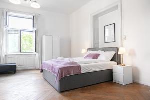 Two Charming Apartments near Volksoper & AKH