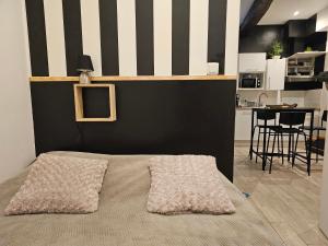 Appartements Coeur Historique - CosyHome 18 - Parking a proximite : photos des chambres