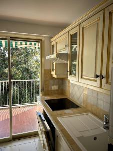 Appartement à Antibes avec terrasse ensoleillée