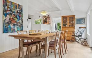 Nice Home In Faxe Ladeplads With Wifi