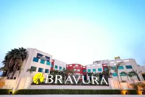 Bravura Gold Resort - Hāpur