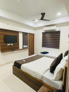 Dream Suites Hotel