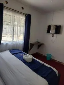 White House Restaurant, Lounge & Accommodation - Iten