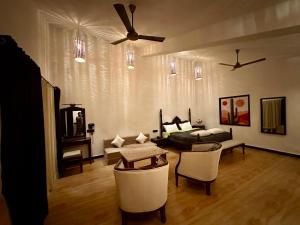 The HighGarden Resort