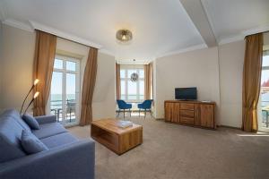 Tower Suite with Panoramic Sea View room in Strandhotel Preussenhof
