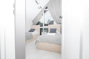 ᴄᴏʜᴏsᴛ I Cozy 3Bd Apartment With Terrace Near the Sea