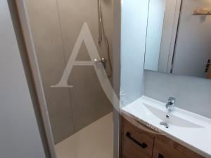 Studio cabine avec loggia et terrasse, 1er ligne et vue mer pour 4 personnes