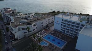 Ada Newday Resort Hotel