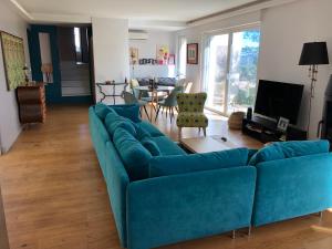 Villas Villa de Charme magnifique vue Panoramique et Piscine : photos des chambres