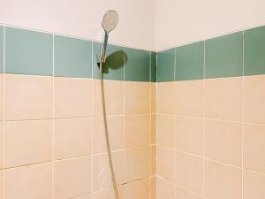 Good Place Studio Apartment at Taman Semanan Indah Cengkareng By Travelio