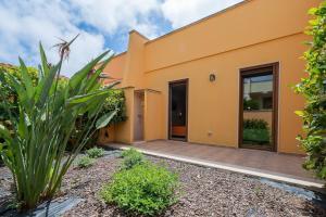 Villetta Eride Gialla Ovest by Salento Prime