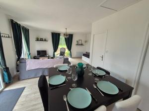 Appartements La Terrasse de Rochard Maison 6p proche Puy du Fou : photos des chambres