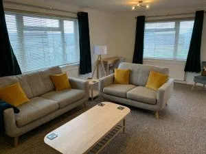 Stunning Home in Large Gardens - Chiselborough