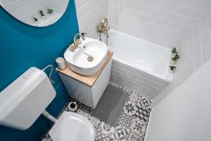 Charming Little Paris