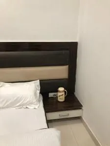 Hotel Kn plaza - Sikandra