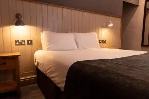 Hartwood Hall by Greene King Inns - 乔利