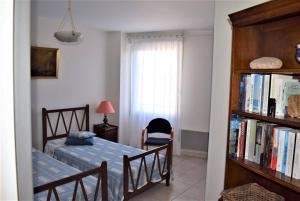 Bel appartement VUE MER avec WIFI plage du Coz-Pors à TREGASTEL - Réf 602