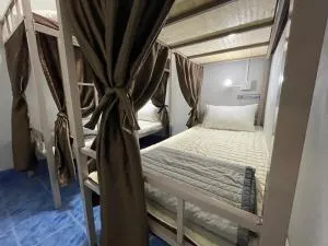 Zou Hostel - Phang Nga