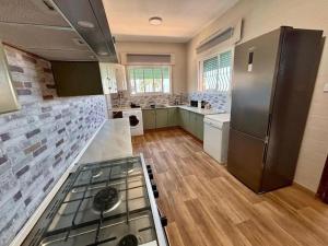 Casa Familiar Alhaurín de la Torre con Jacuzzi