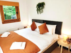 Dundee Beach Villa with Free Parking