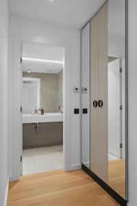 ONE H Luxury Apartment