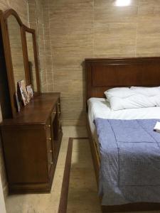 Mu House, Airport Oasis