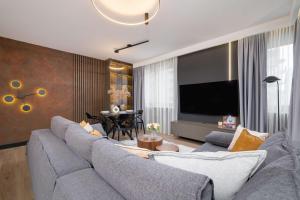 Exclusive Apartment with Parking by Renters Prestige