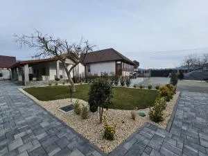 Casa Cozya - Dăeşti