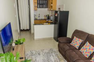 Chocolate Haven 1 bedroom Nanyuki, CN towers opp Cedar Mall