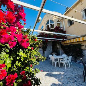 Casa de Los Angeles by Rental Hero