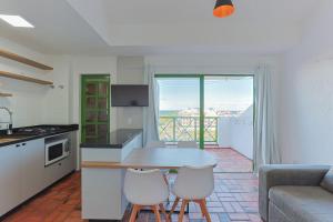 Triplex com Piscina a 450m da Praia DZ0633