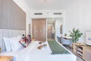 Chic & Beautiful Home in the Heart of Meydan